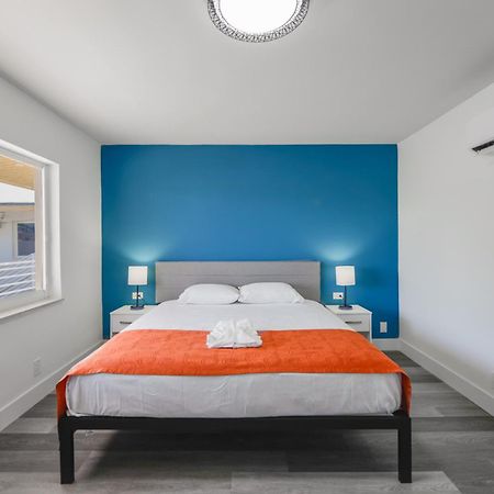 Serene Studio By The Beach With Pool - M34 Холивуд Екстериор снимка